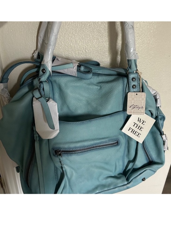 Free People Handbags - WE THE FREE EMERSON TOTE BAG IN WASHED SAIL NWT